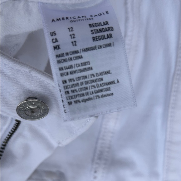 American Eagle Woman’s White Stretch Straight Leg Jeans - Picture 13 of 14